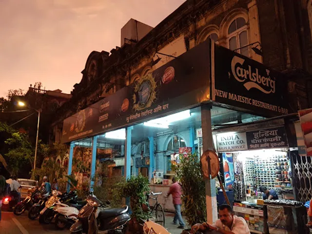 New Majestic Restaurant & Bar