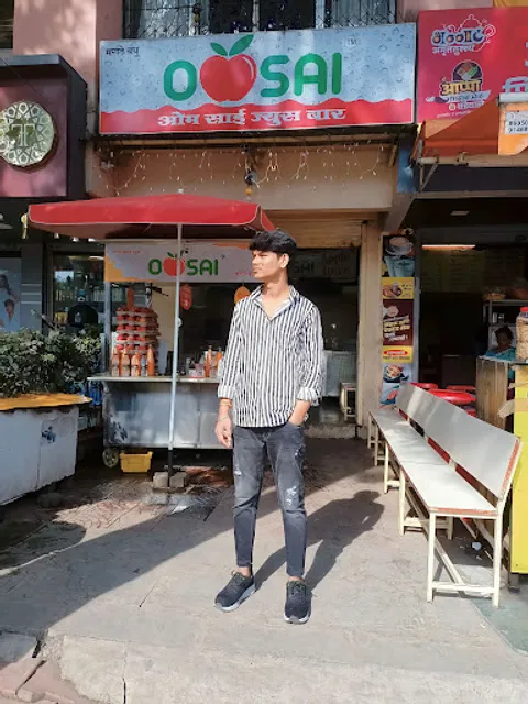 Om Sai Apple Juice Center