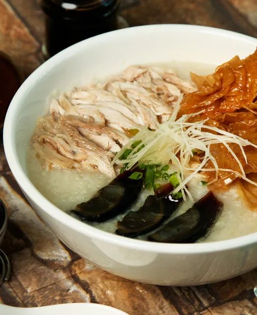 Tiong Bahru Hainanese Boneless Chicken Rice - Eastwood