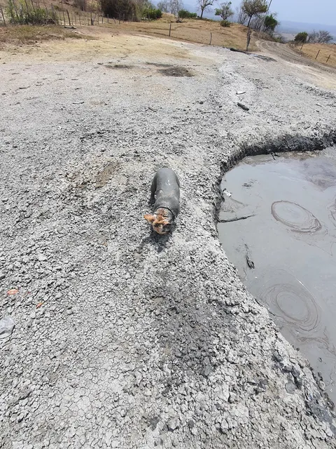 Volcán de lodo Puerto Escondido