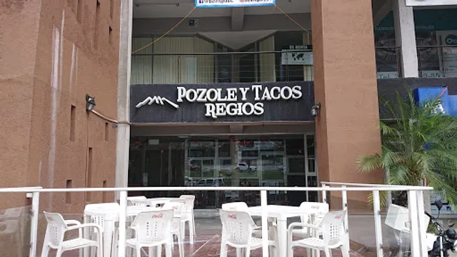 Pozole y Tacos Regios Cumbres