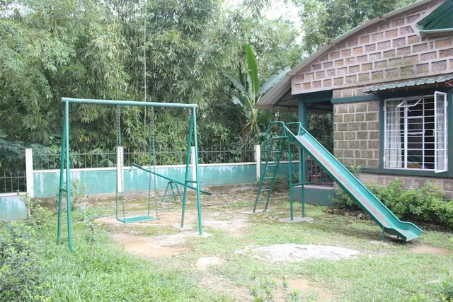 Streamside Guest House