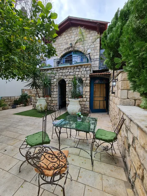 אצולת אבן חן