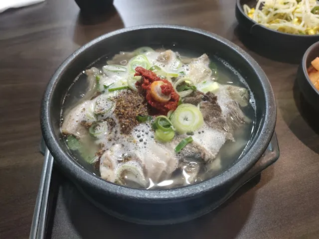 금동24시영업 봉자순대국밥