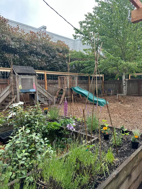 Evergreen Garden School - Queen Anne