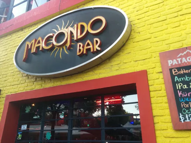 Macondo Bar