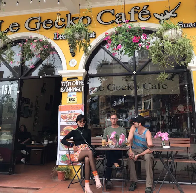 Le Gecko Café
