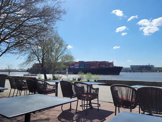 Dill sin Döns Restaurant