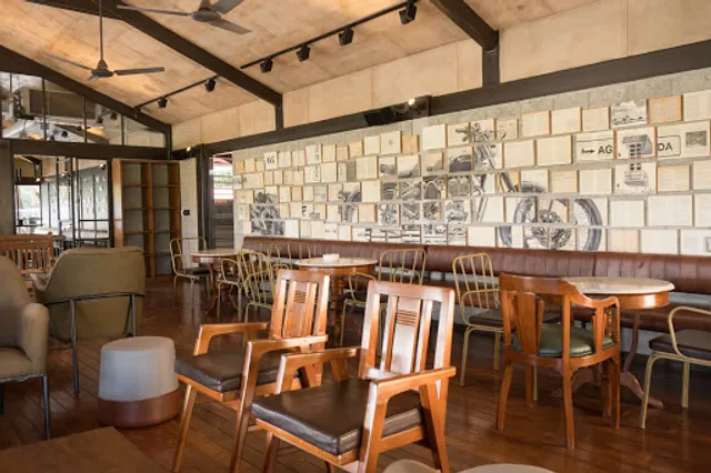 Royal Enfield Garage Cafe