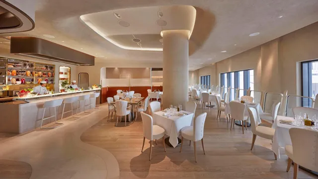 IZU at Mandarin Oriental, Doha