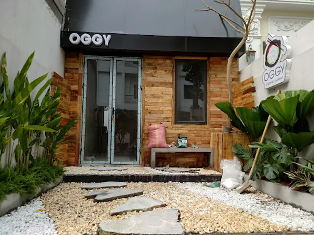 Oggy - Fusion Restaurant