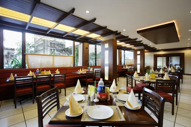 24 Carats Multi Cuisine Restaurant