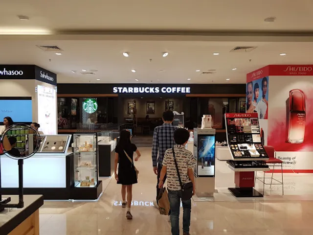 Starbucks Coffee - Tunjungan Plaza 3