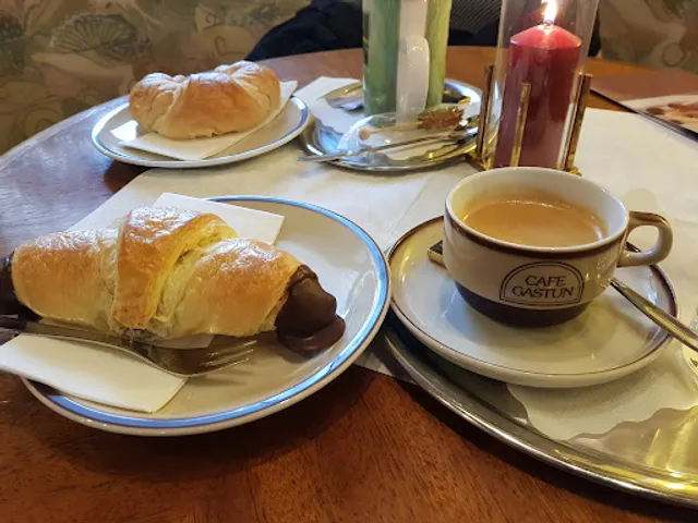 Bäckerei Dürnberger / Cafe Gastun