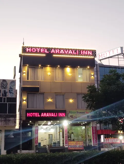 Hotel Aravali Inn