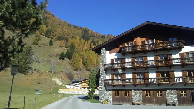 Grossglockner Goldried Chalet