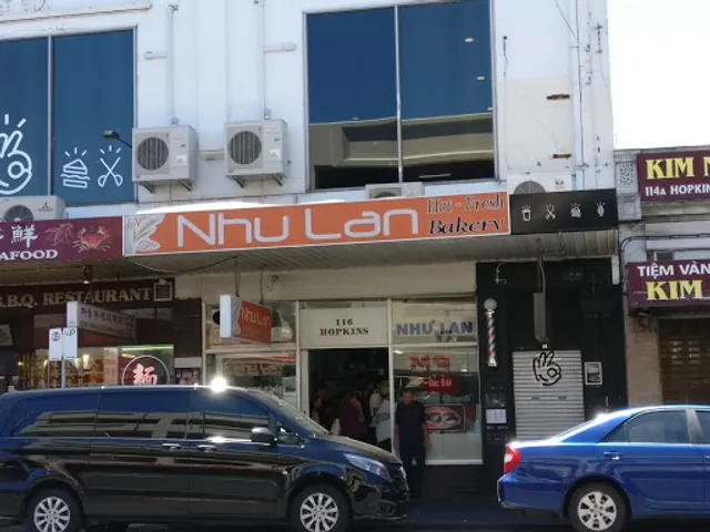Nhu Lan Bakery