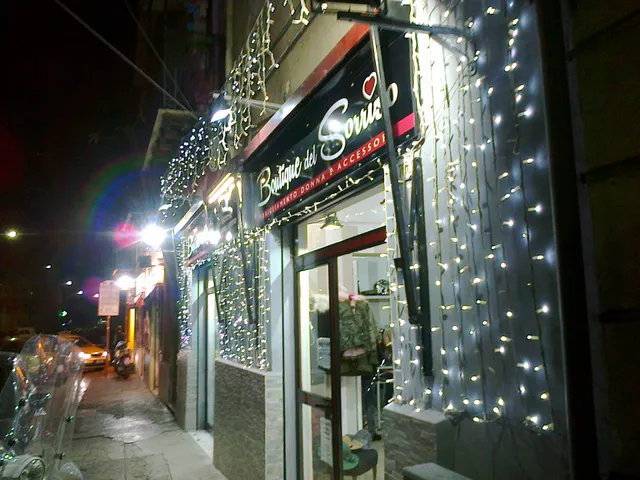 BOUTIQUE DEL SORRISO