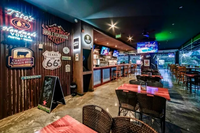 Tap House • Avenida Escazú