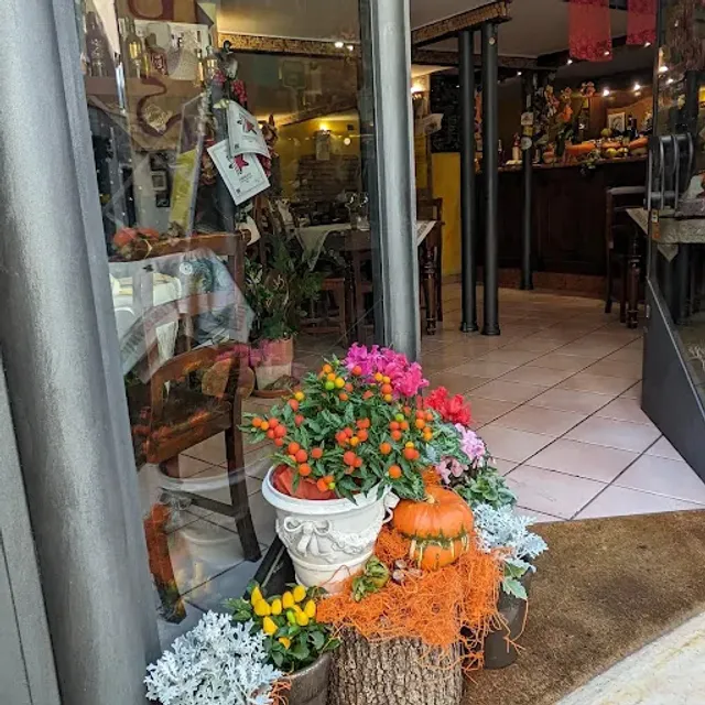 Enocibus Al Pomo D'Oro