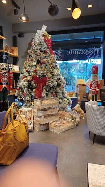 Vittoria Black & White