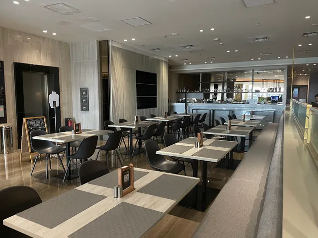 Level Two Eatery & Coffee