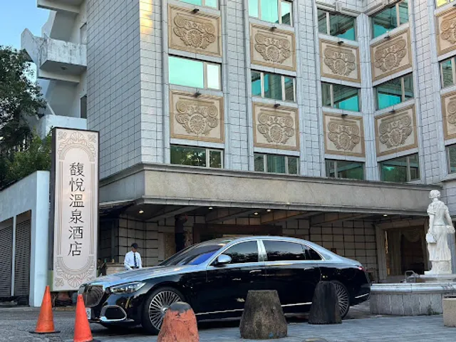 Grand Pleasure Spring Hotel