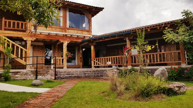 Hacienda Jimenita Wildlife Reserve Hotels near Quito international airport