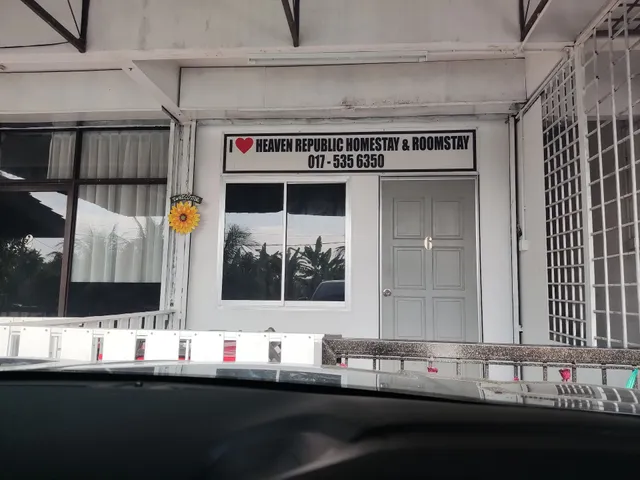 Studio Heaven Republic