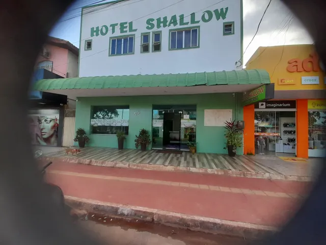 hotel shallow