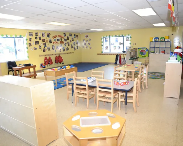 La Petite Academy on E. Tanque Verde Rd