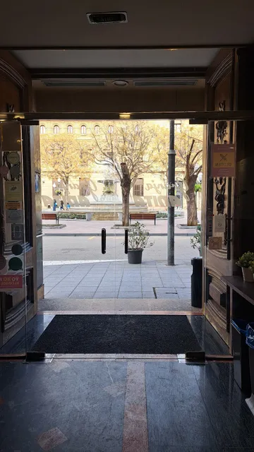 photo-1