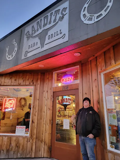 Bandit's Bar & Grill