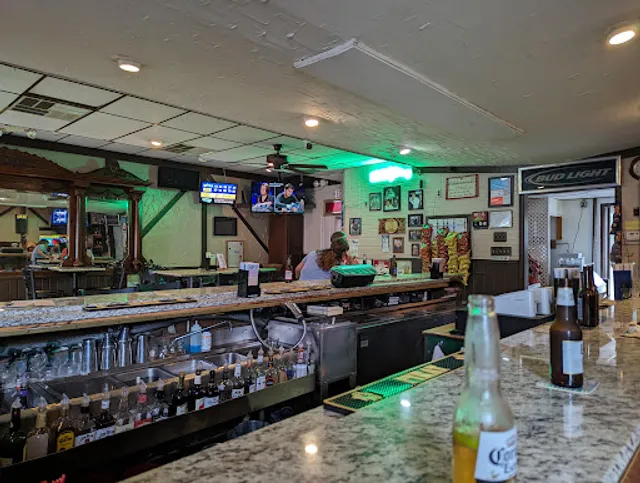 Fast Eddie's Bar & Grill