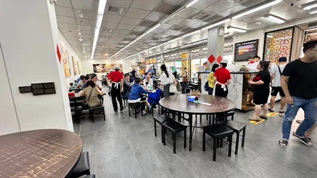 Shanghai Hao Wei Soup Dumplings