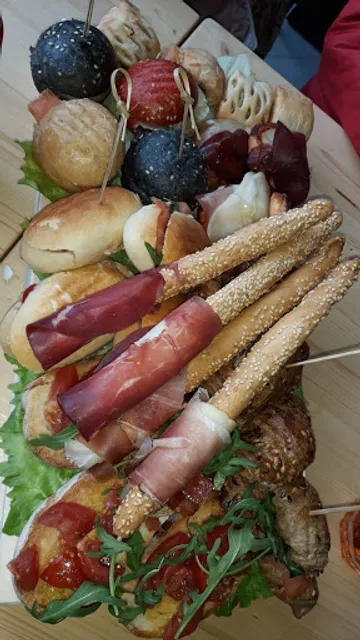 MIRA Café & Mini Bistrot - Barletta