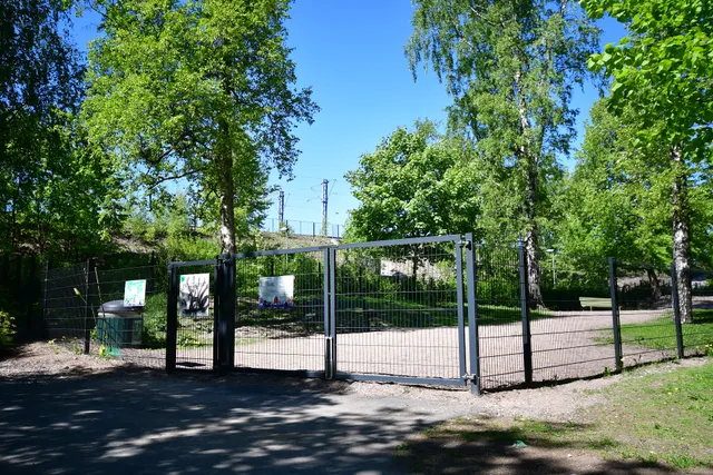 Alppipuisto Dog Park
