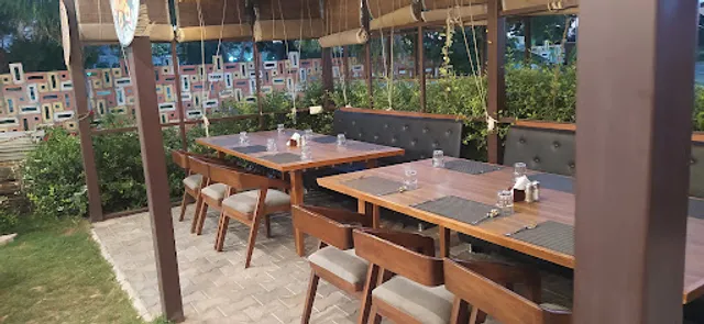 Compass Kitchen, RESTRO, CAFE & LAWN