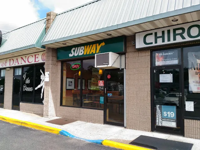 Subway - Miller Place - 23903