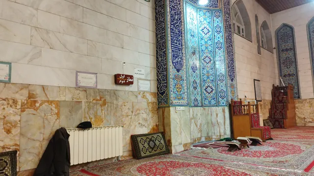 Vali-e-asr Mosque