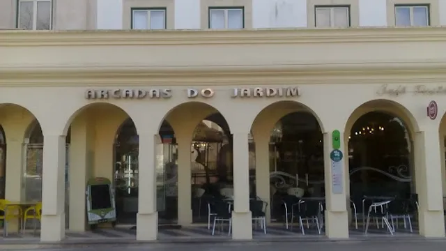 Arcades Coffee Garden