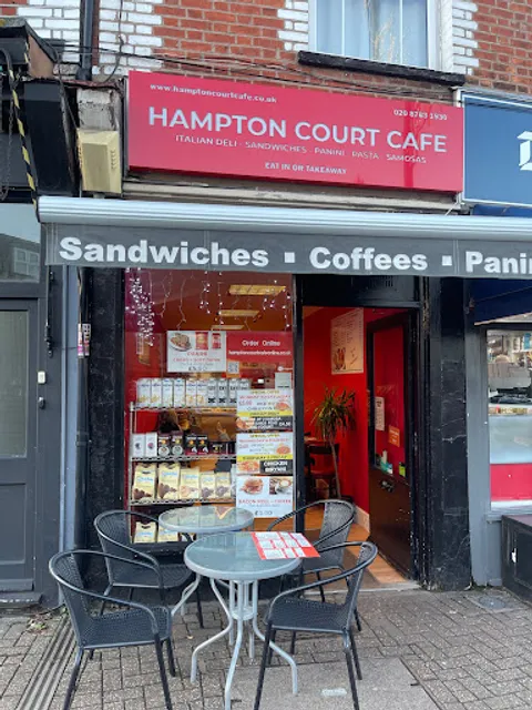 Hampton Court Cafe