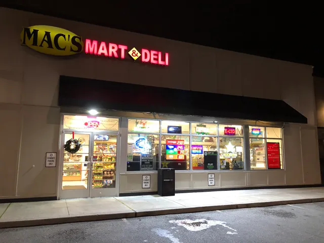 Mac's Mart & Deli