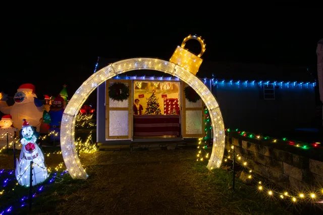 West Chester Christmas Light Display