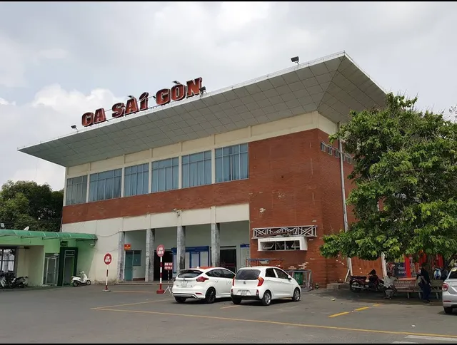 Ga Hòa Hưng - Đối Diện Trụ Sở Kp3 - Nguyễn Phúc Nguyên - Phường 09