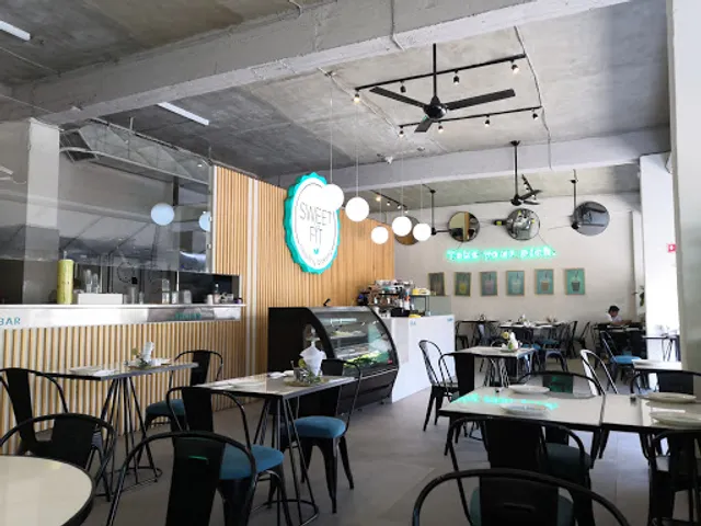 Sweet and Fit - Pablo Neruda