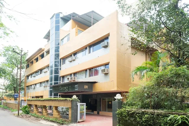 OYO 18928 Star Regency