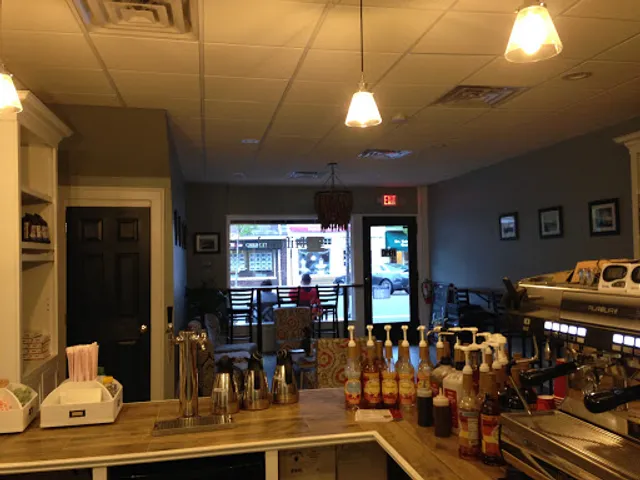 Driftwood. A Coastal Coffee House.