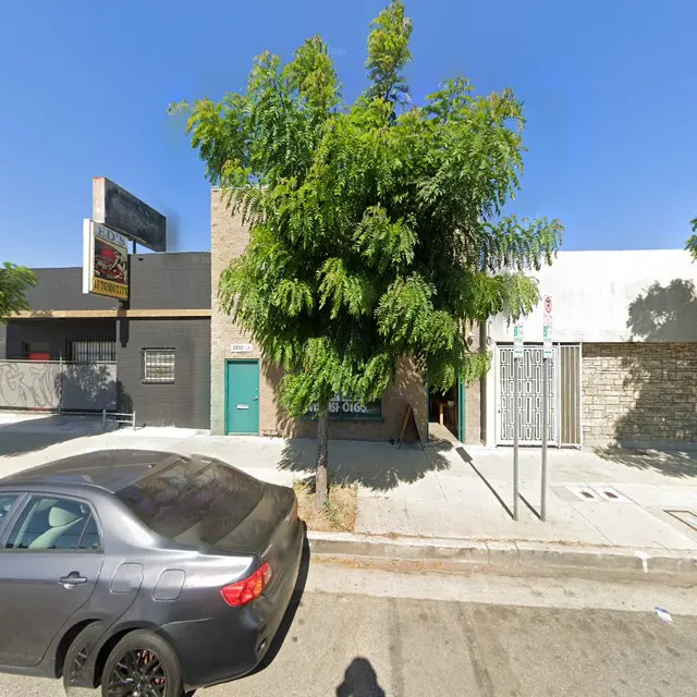 North Hollywood Electronics