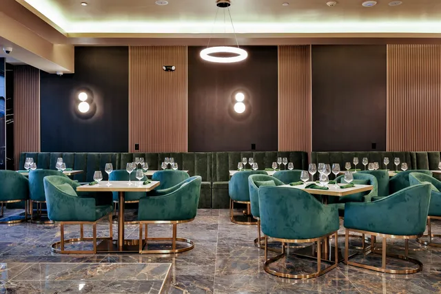 Eleven Kitchen & Bar